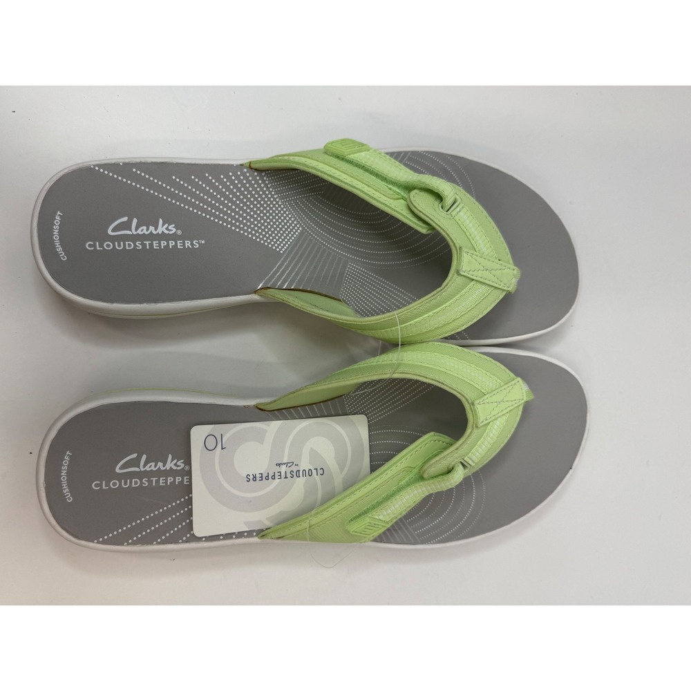 Clarks Cloudsteppers Breeze Reyna Sandals Flip flops Size 10 Light Green